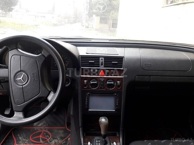 Mercedes C 200 1999, 248,000 km - 2.0 l - Bakı