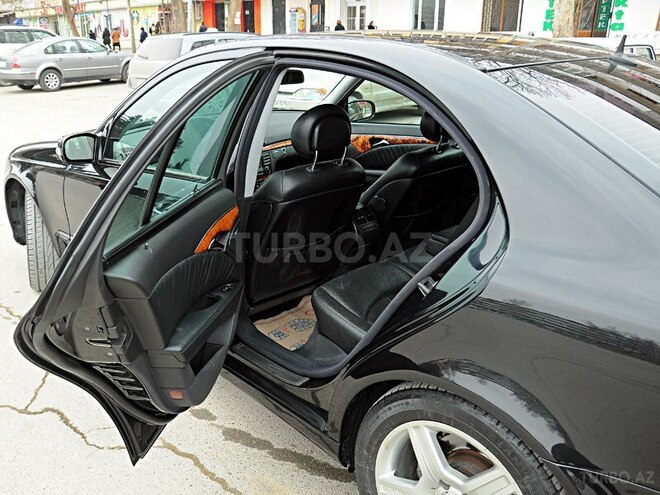 Mercedes E 320 2002, 214,404 km - 3.2 l - Mingəçevir
