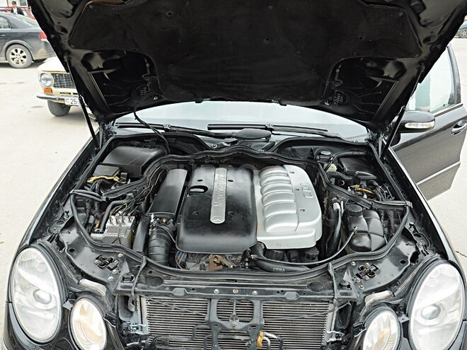 Mercedes E 320 2002, 214,404 km - 3.2 l - Mingəçevir