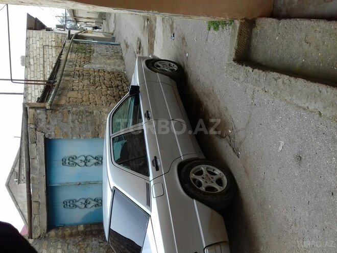 Mercedes 190 1986, 293,173 km - 0.2 л - Bakı