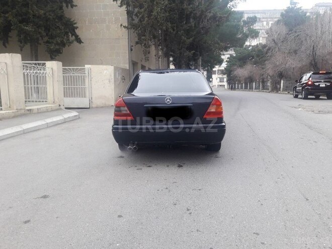 Mercedes C 180 1995, 300,598 km - 1.8 l - Bakı