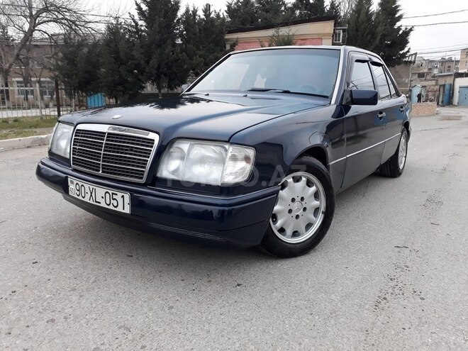 Mercedes E 200 1993, 378,000 km - 2.0 l - Sumqayıt