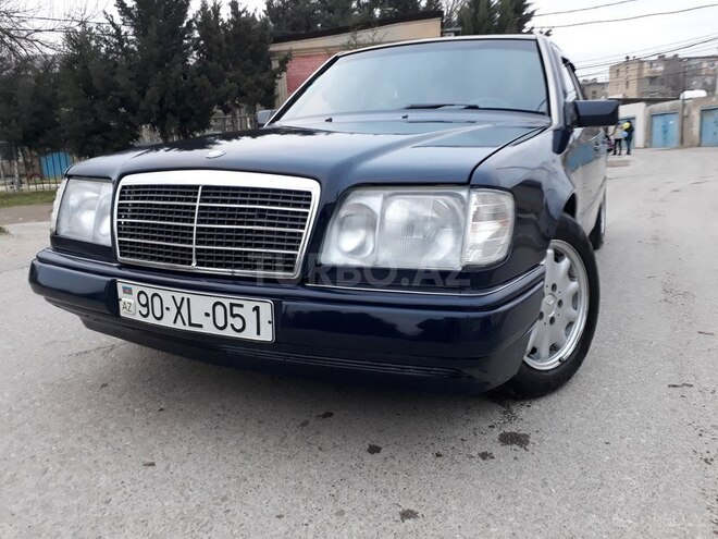 Mercedes E 200 1993, 378,000 km - 2.0 l - Sumqayıt