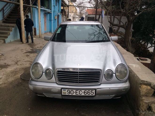 Mercedes E 200 1996, 285,000 km - 2.0 l - Bakı