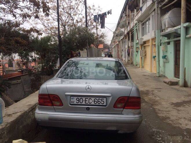 Mercedes E 200 1996, 285,000 km - 2.0 l - Bakı