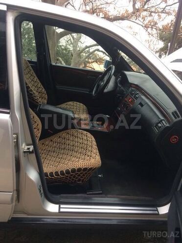 Mercedes E 200 1996, 285,000 km - 2.0 l - Bakı
