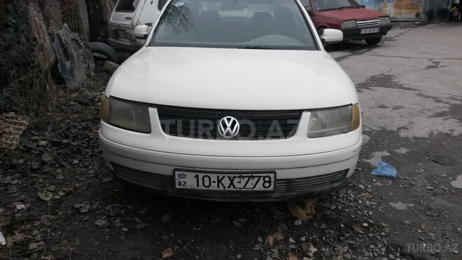 Volkswagen Passat 1998, 150,000 km - 1.8 l - Şəki