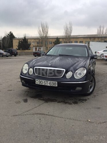 Mercedes E 220 2002, 248,000 km - 2.2 l - Sumqayıt