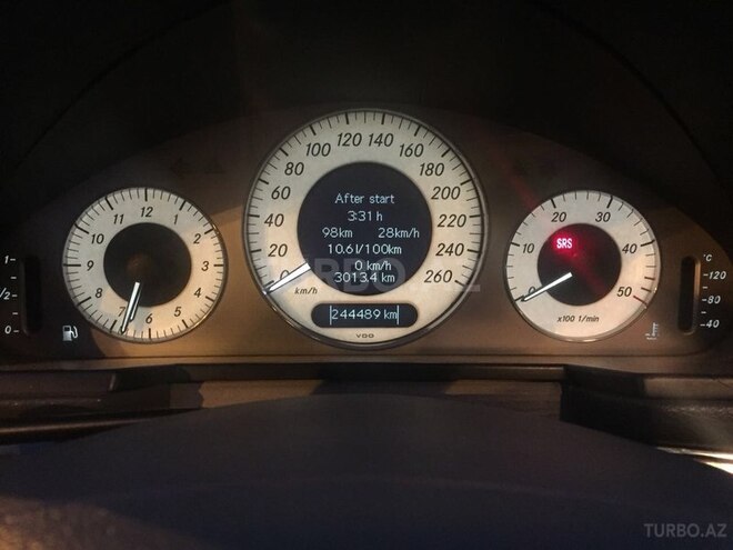 Mercedes E 220 2002, 248,000 km - 2.2 l - Sumqayıt