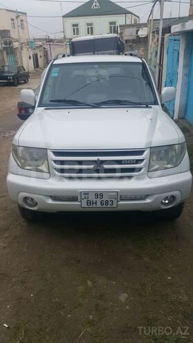 Mitsubishi Pajero io 2000, 220,000 km - 2.0 l - Bakı