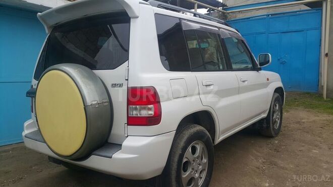 Mitsubishi Pajero io 2000, 220,000 km - 2.0 l - Bakı