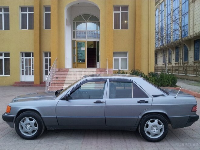 Mercedes 190 1990, 266,478 km - 2.0 l - Xırdalan