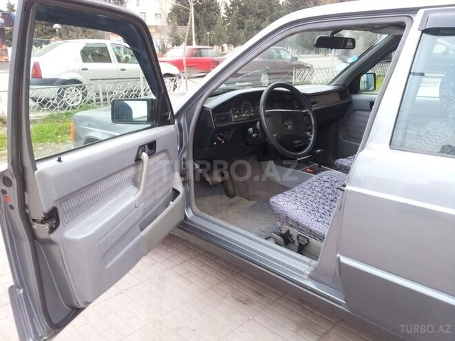 Mercedes 190 1990, 266,478 km - 2.0 l - Xırdalan