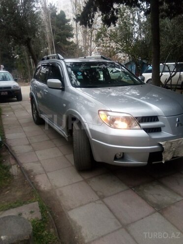 Mitsubishi Outlander 2005, 131,000 km - 2.4 l - Bakı