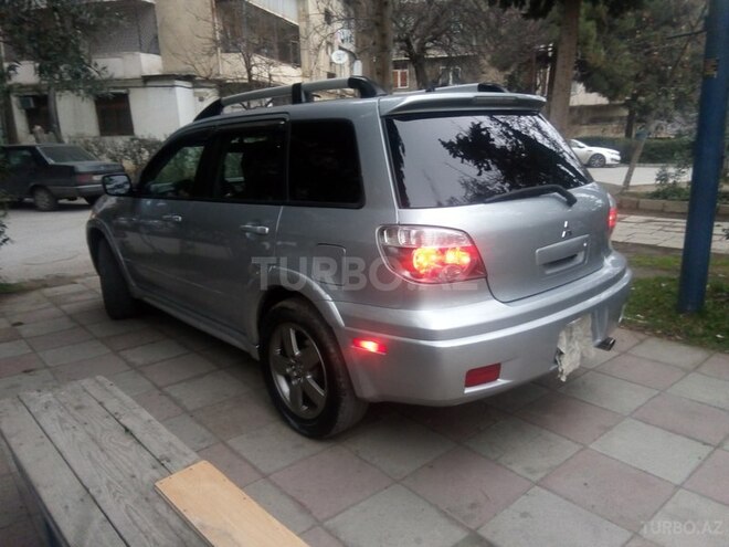 Mitsubishi Outlander 2005, 131,000 km - 2.4 l - Bakı