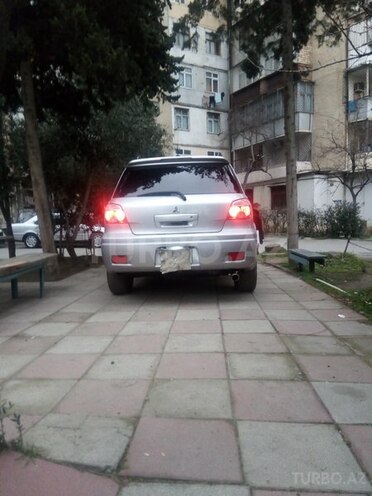 Mitsubishi Outlander 2005, 131,000 km - 2.4 l - Bakı