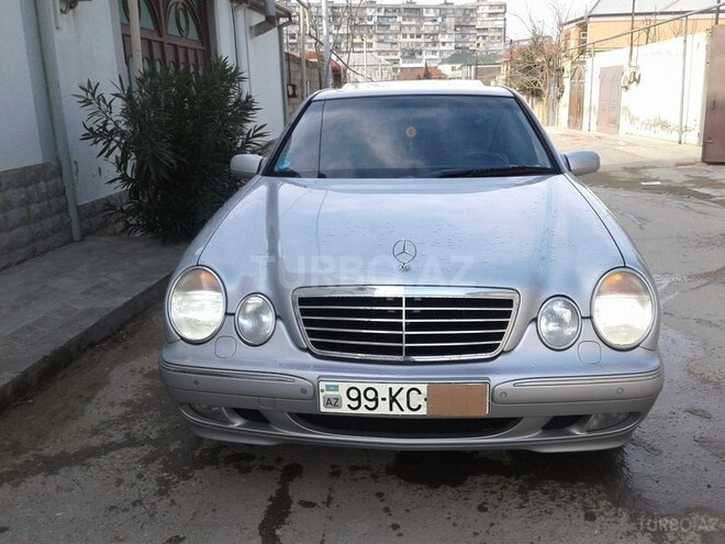 Mercedes E 200 2000, 195,231 km - 2.0 l - Bakı