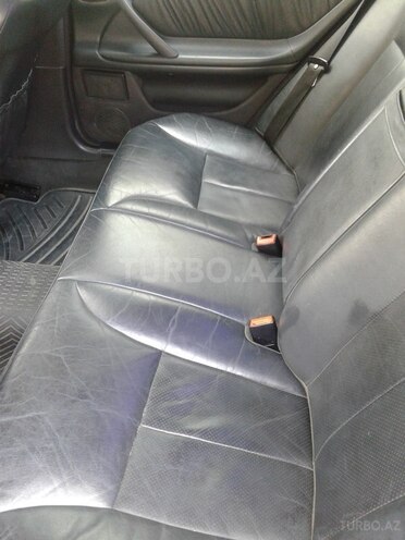 Mercedes E 200 2000, 195,231 km - 2.0 l - Bakı