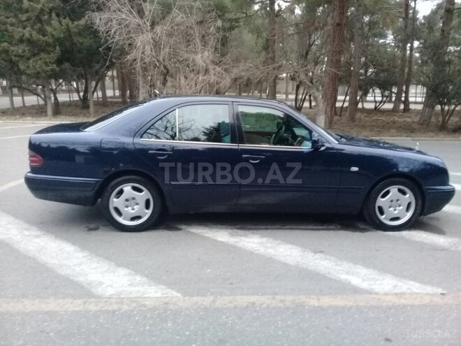 Mercedes E 230 1996, 308,696 km - 2.3 л - Sumqayıt