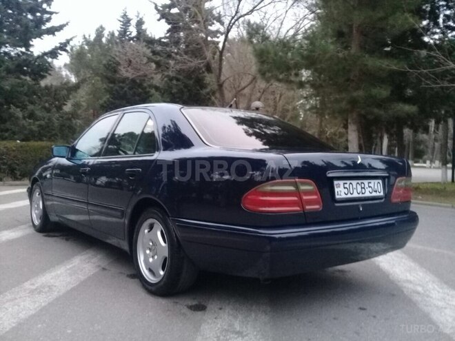 Mercedes E 230 1996, 308,696 km - 2.3 л - Sumqayıt