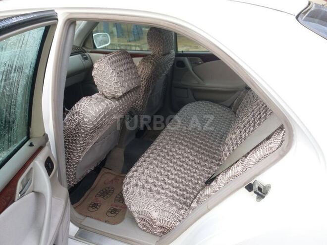 Mercedes E 240 2001, 178,000 km - 2.6 l - Bakı