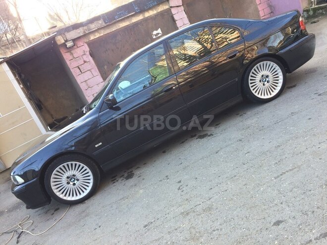 BMW 523 1999, 299,000 km - 2.5 l - Bakı