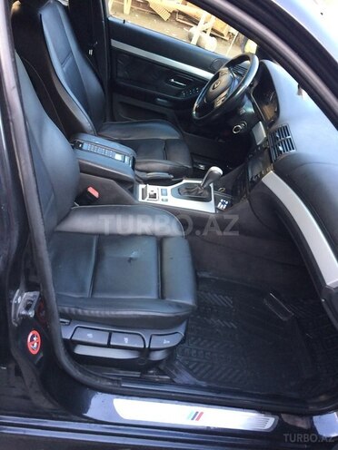 BMW 523 1999, 299,000 km - 2.5 l - Bakı