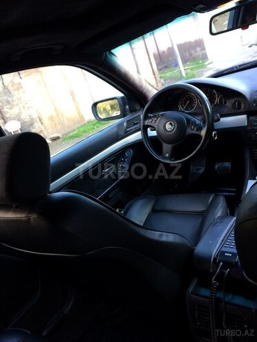 BMW 523 1999, 299,000 km - 2.5 l - Bakı
