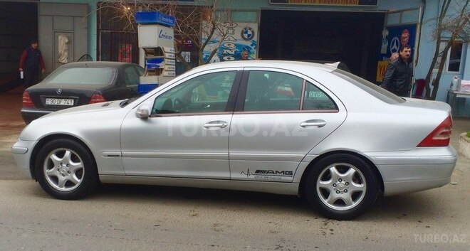 Mercedes C 240 2000, 216,000 km - 2.4 l - Bakı