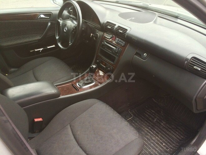 Mercedes C 240 2000, 216,000 km - 2.4 l - Bakı