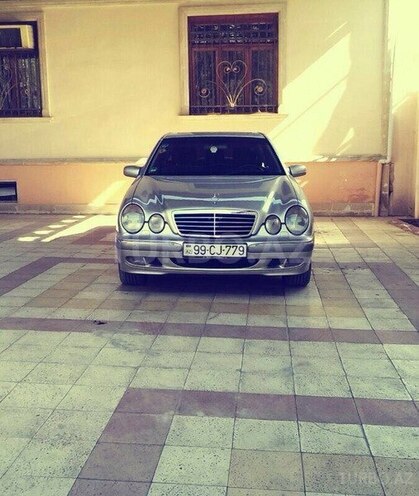 Mercedes E 220 2000, 349,000 km - 2.2 l - Ağstafa