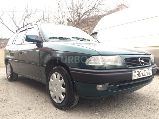 Opel Astra 1993, 358,000 km - 1.6 l - Bakı