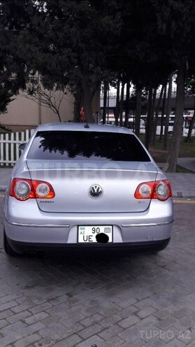 Volkswagen Passat 2006, 250,000 km - 2.0 l - Bakı