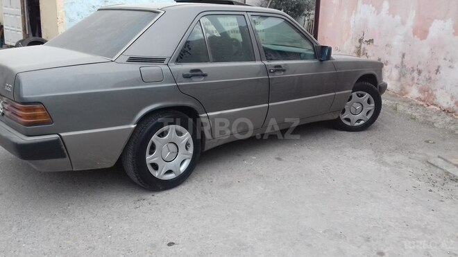 Mercedes 190 1991, 260,000 km - 2.0 l - Bakı