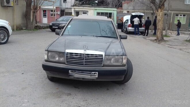 Mercedes 190 1991, 260,000 km - 2.0 l - Bakı