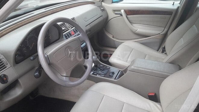Mercedes C 230 1997, 300,000 km - 2.3 л - Bakı
