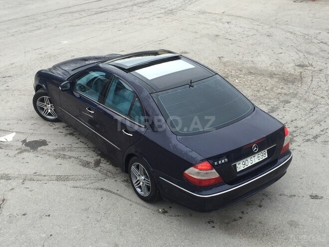 Mercedes E 220 2002, 248,000 km - 2.2 l - Sumqayıt