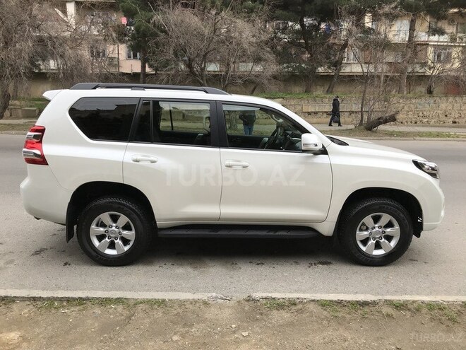 Toyota Prado 2015, 8,500 km - 2.7 л - Bakı