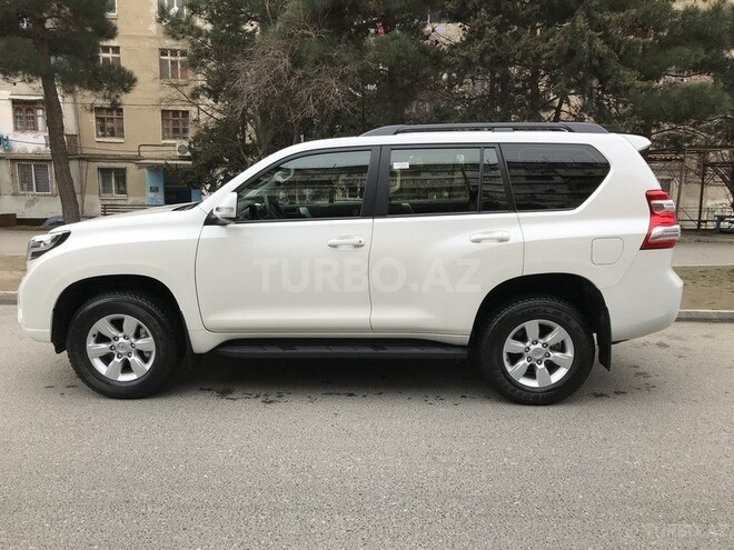 Toyota Prado 2015, 8,500 km - 2.7 л - Bakı