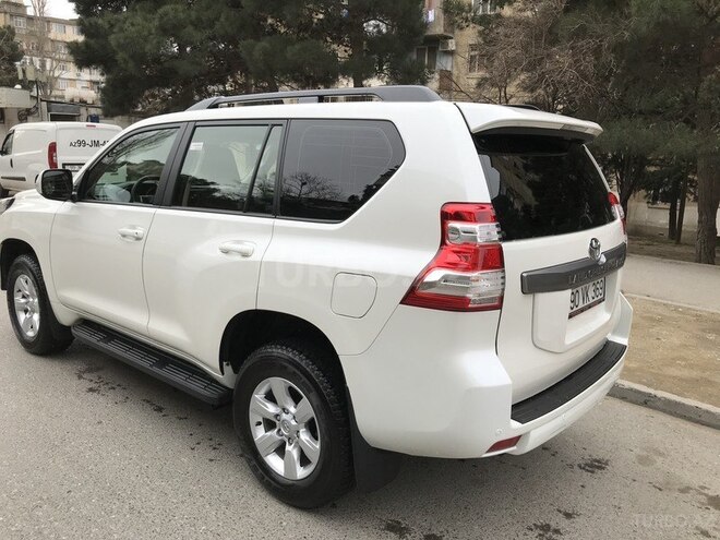 Toyota Prado 2015, 8,500 km - 2.7 л - Bakı