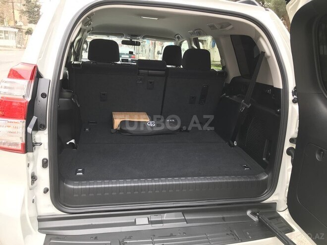 Toyota Prado 2015, 8,500 km - 2.7 л - Bakı