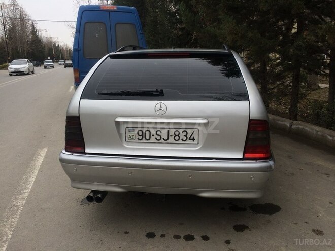 Mercedes C 220 1999, 400,000 km - 2.2 l - Yevlax