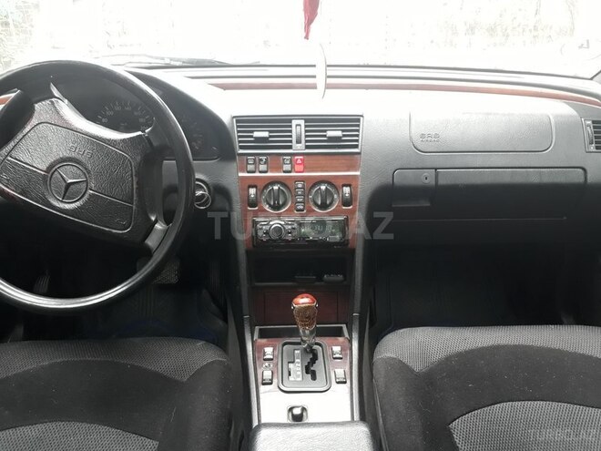 Mercedes C 200 1995, 230,509 km - 2.0 l - Şəki