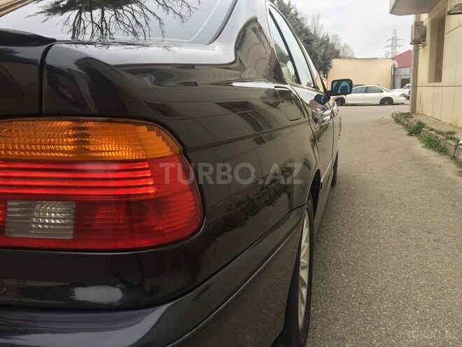 BMW 530 2002, 239,000 km - 3.0 l - Bakı