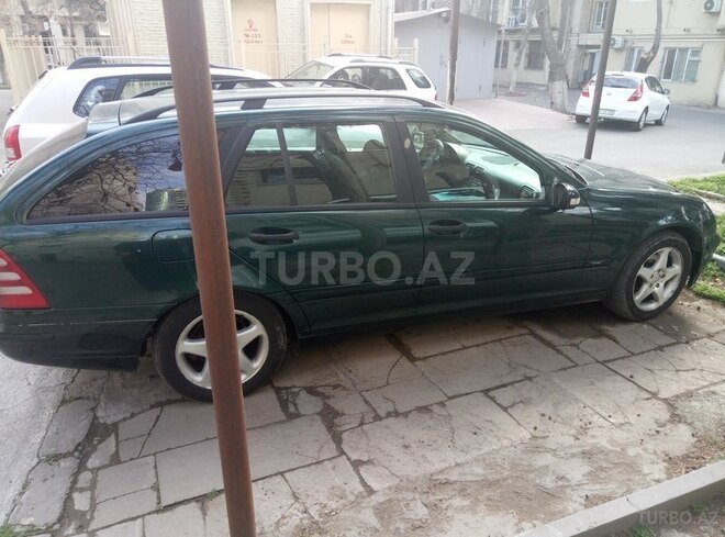 Mercedes C 220 2001, 343,000 km - 2.2 l - Bakı