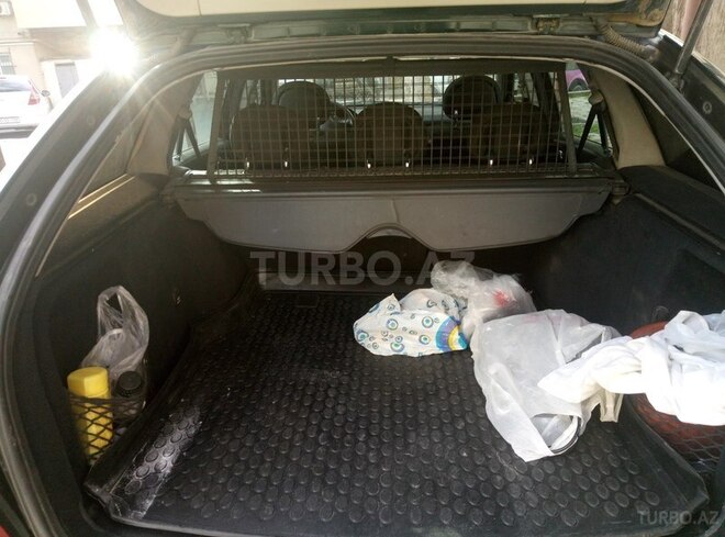 Mercedes C 220 2001, 343,000 km - 2.2 l - Bakı