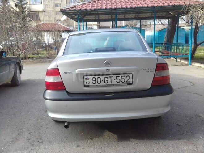 Opel Vectra 1997, 270,000 km - 1.8 l - Bakı