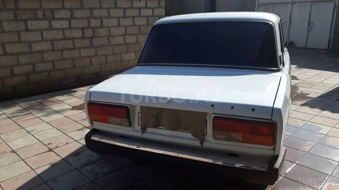 LADA (VAZ) 2107 2005, 200,000 km - 1.6 л - Neftçala