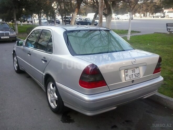 Mercedes C 230 1999, 147,000 km - 2.0 l - Bakı