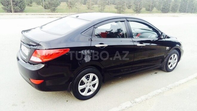 Hyundai Accent 2011, 117,000 km - 1.4 л - Bakı
